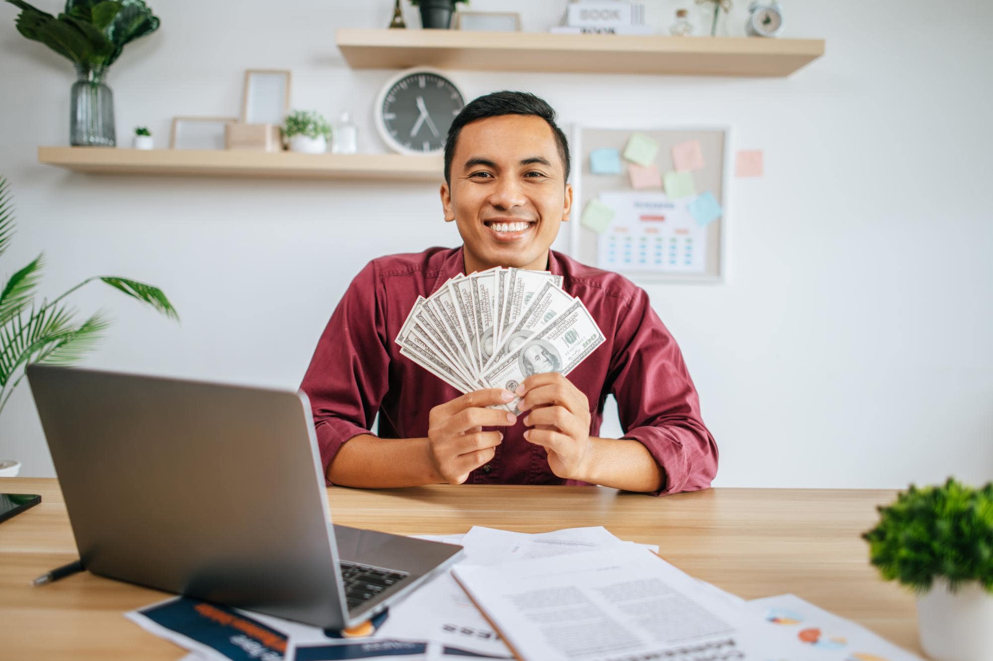 Tips Kelola Keuangan Bisnis Baru Agar Stabil dan Berkembang. Foto: Ist.