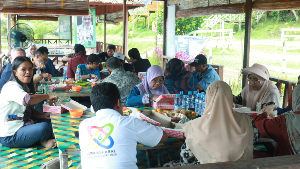 IMG_8628-1024x576 Delegasi Praktisi Pendidikan dari Tiga Negara Kunjungi Agrowisata California