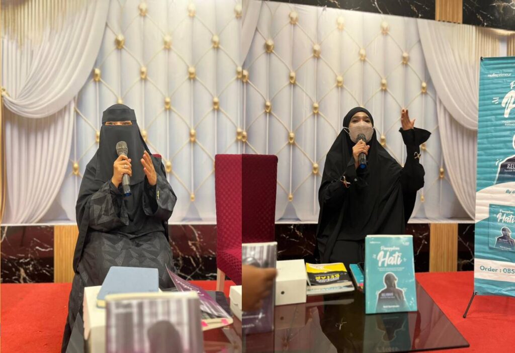 Presentation1321-1024x702 Bahas Patah dan Hati, Dua Penulis Lokal Kendari Literasikan Kesehatan Mental Muslimah