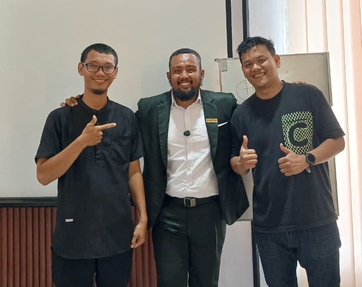 WhatsApp-Image-2026-06-21-at-15.46.06-1 LKP Luzins Academy Indonesia Sukses Gelar Workshop Public Speaking Batch 5 di Kendari