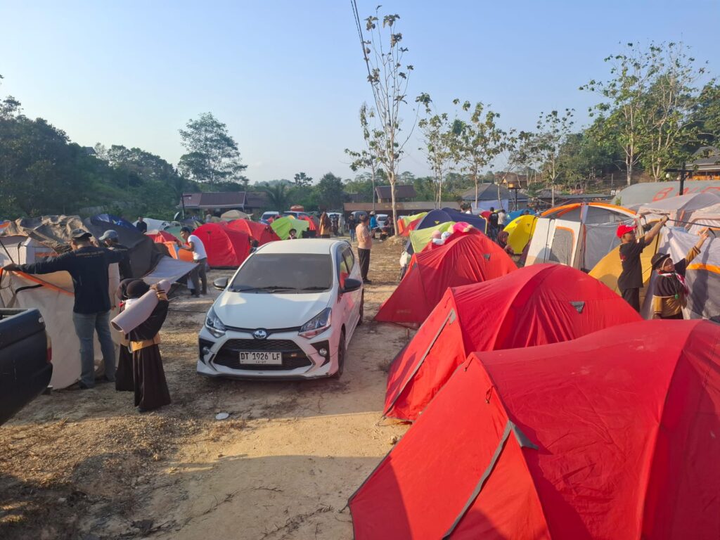 WhatsApp-Image-2026-09-30-at-17.10.28-1024x768 SDS IT Al Qalam Kendari Sukses Gelar Camping with Father di Agrowisata California